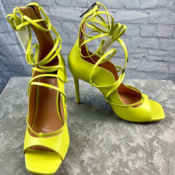 BN Lita By Ciara Strappy Heeled Sandal in Lime Size E40 - Picture 7 of 16